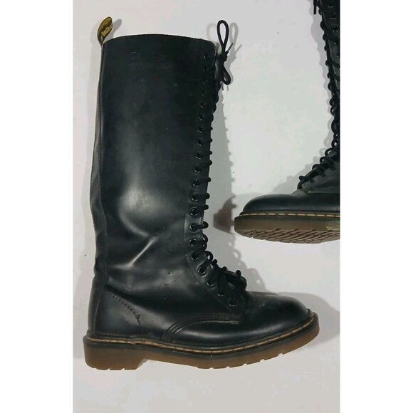 Doc Martens 20 Eye Lace Up Knee High Boots - Picture 2 of 16